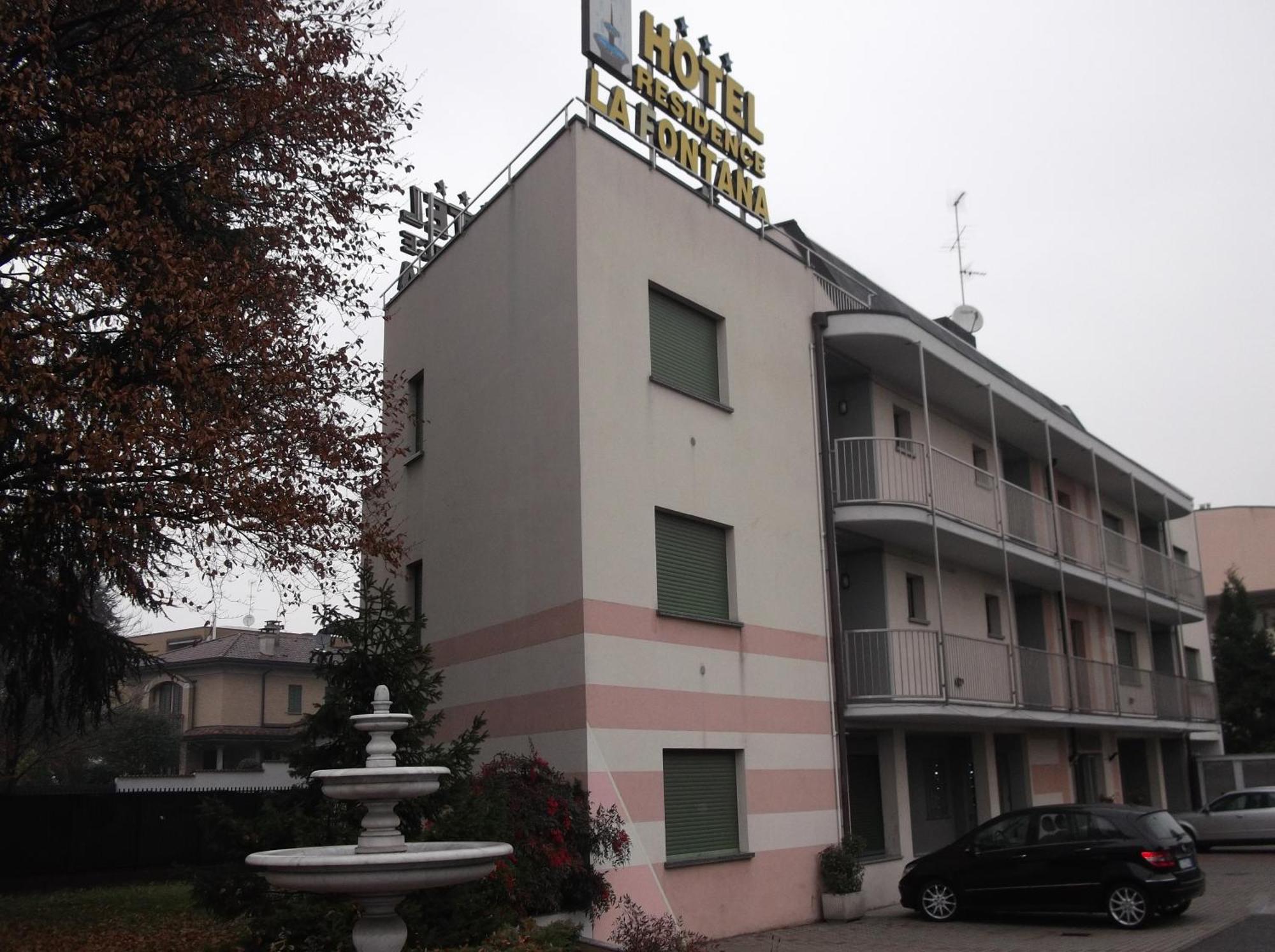 Hotel Residence La Fontana Mariano Comense Zewnętrze zdjęcie