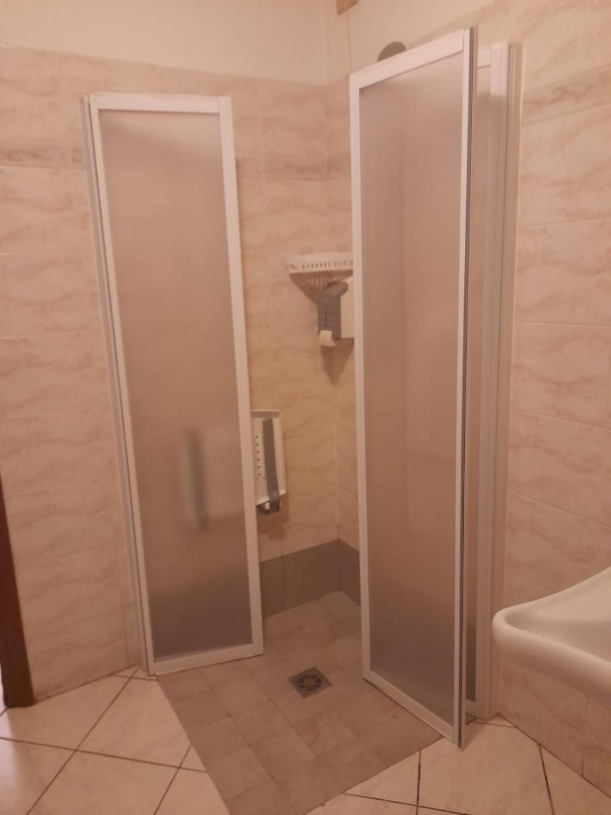 Hotel Residence La Fontana Mariano Comense Zewnętrze zdjęcie
