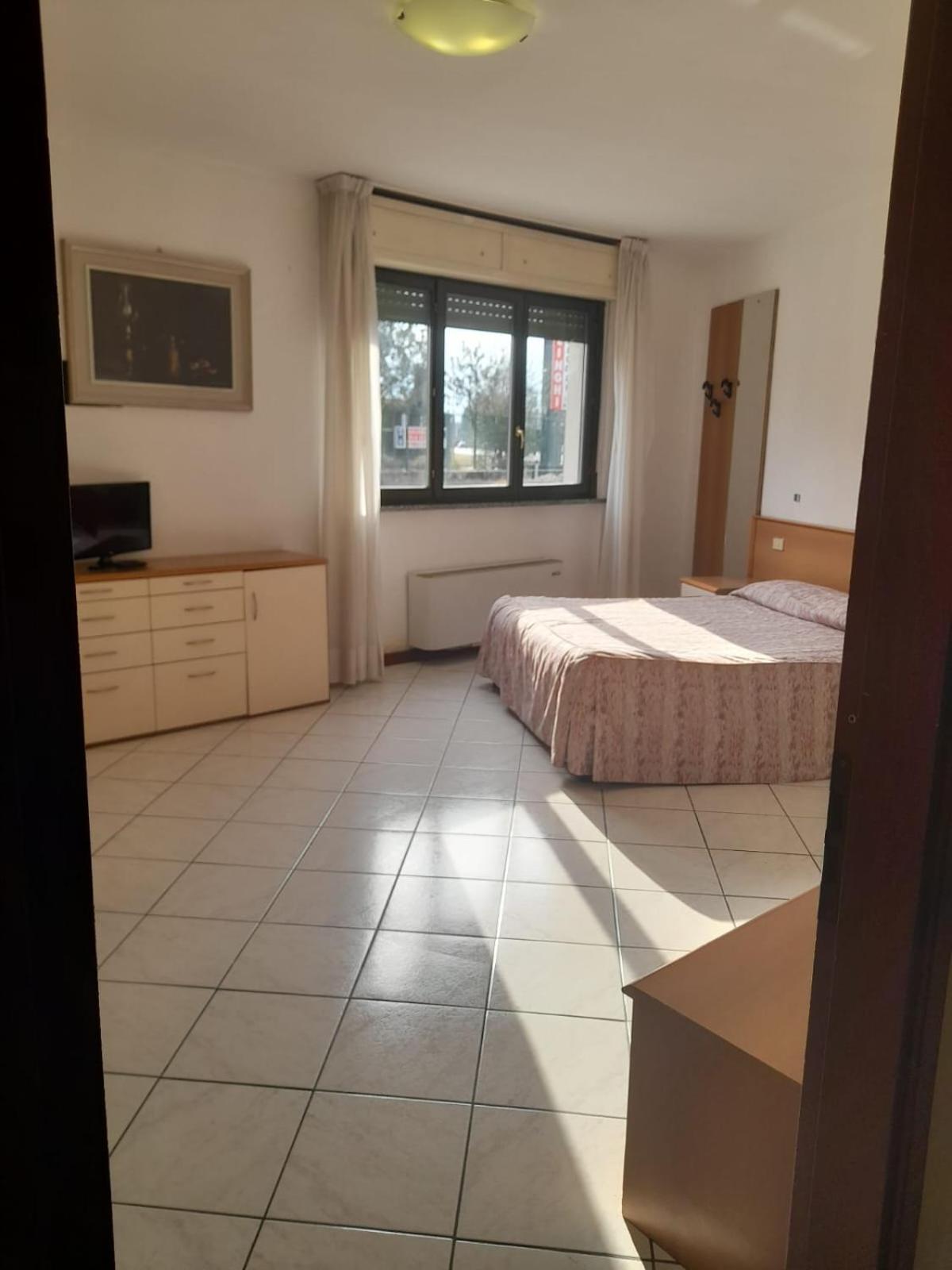 Hotel Residence La Fontana Mariano Comense Zewnętrze zdjęcie